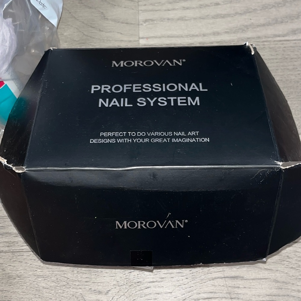 Full Beginner Nail kit Everything in it except for a gel blue light.